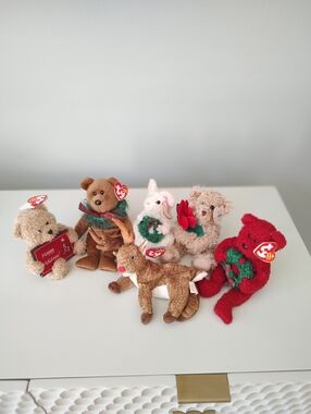 Ty Beanie Babies Christmas Lot Of Six Plush Animals Bears Reindeer Rat Holiday